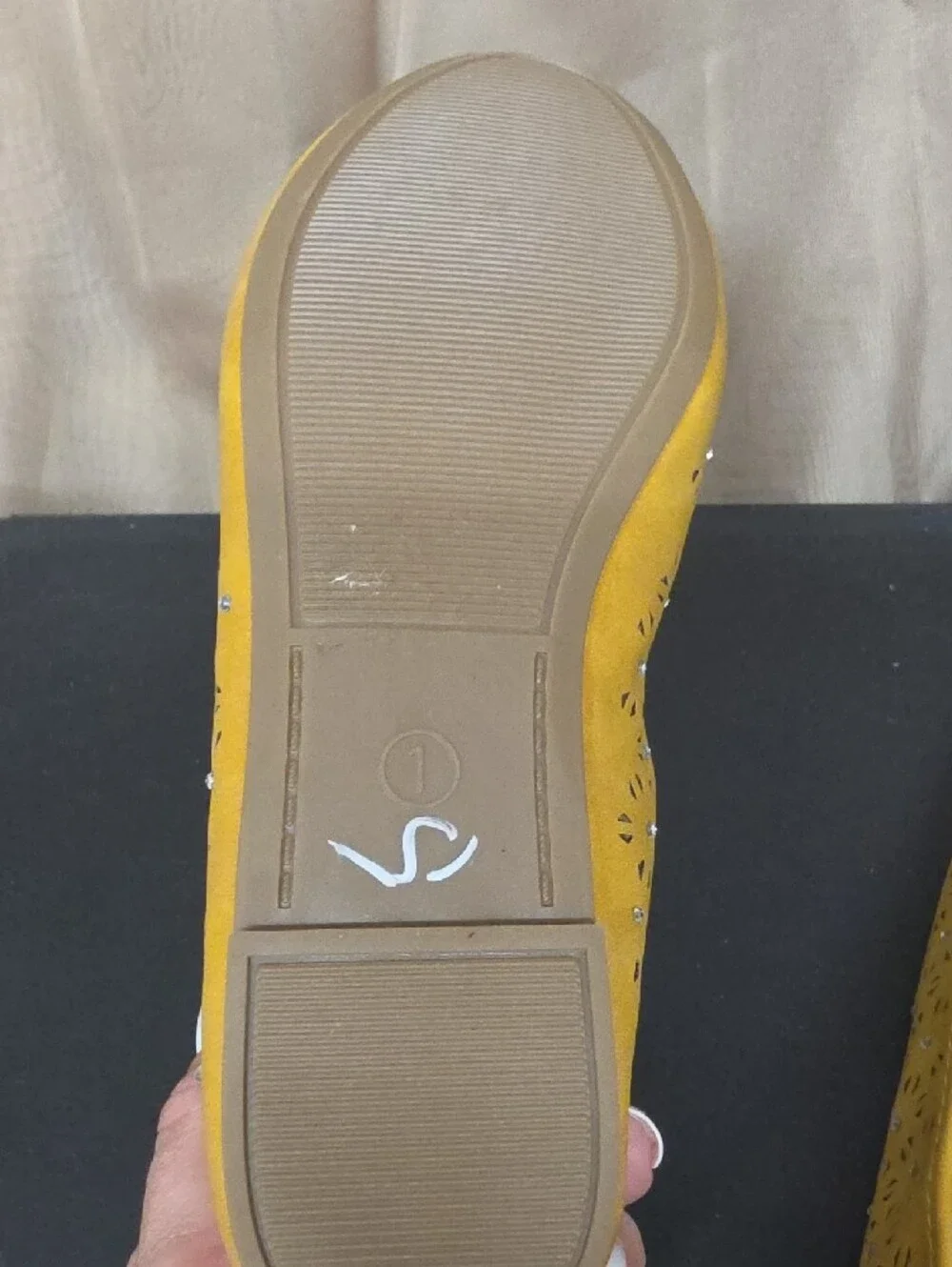 Brand New, Daisy Fuentes Girls Size 1 Mustard Yellow Ballet Flats W/Diamond Gems
